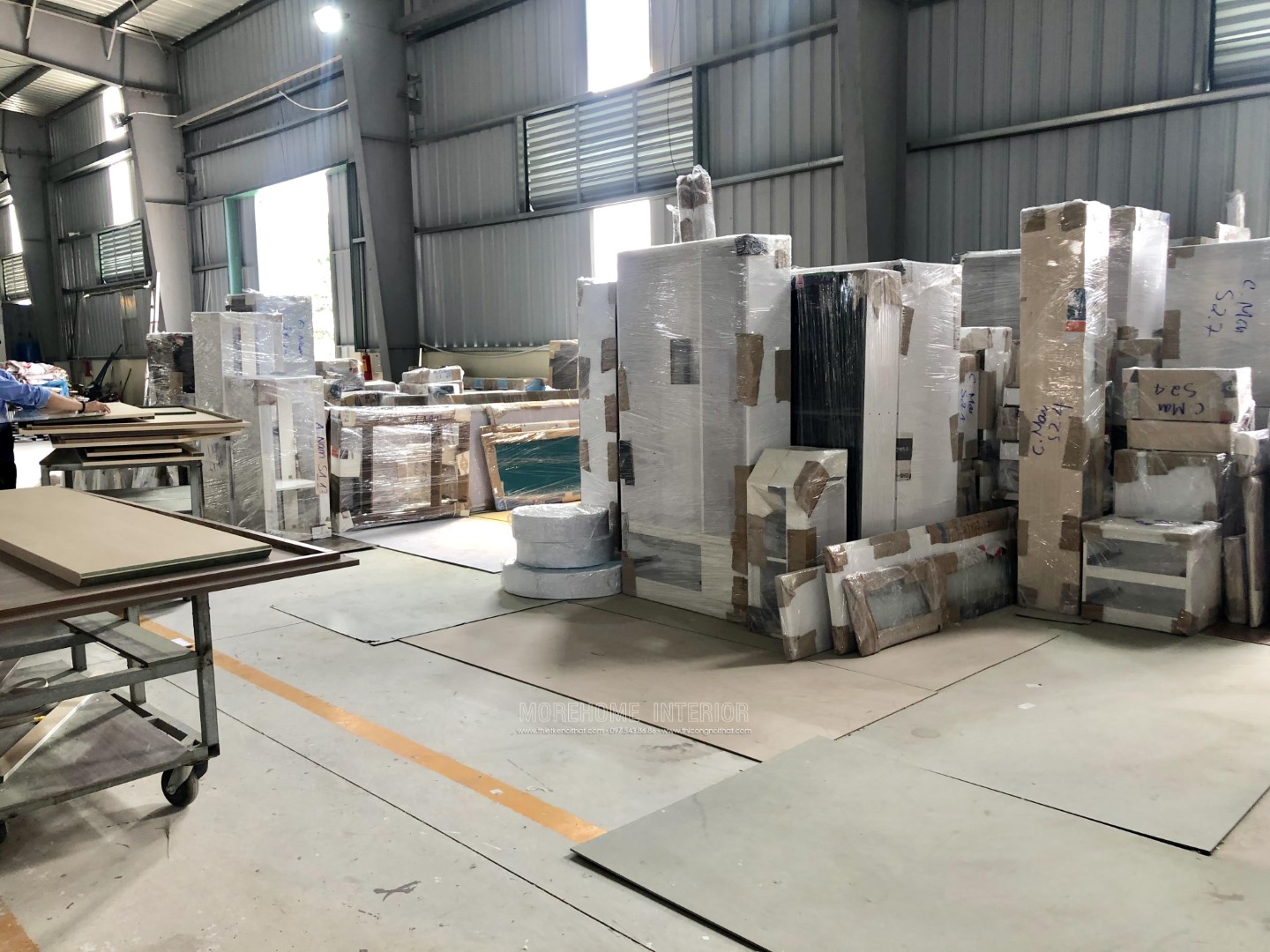 xưởng gỗ thi công nội thất Morehome